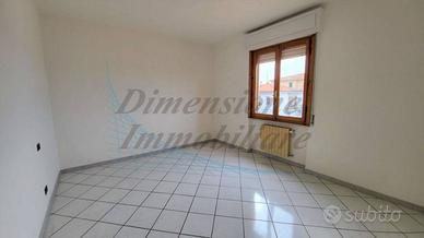 Appartamento di 90 m² con 4 locali e posto auto a 