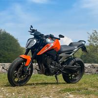 KTM duke 790 2021 105cv 2 anni di garanzia