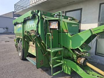 Carro miscelatore Faresin 850