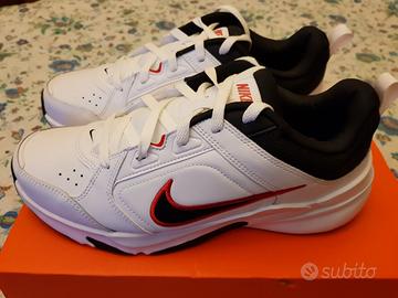 Scarpe Nike DEFYALLDAY EUR 44.5 nuove