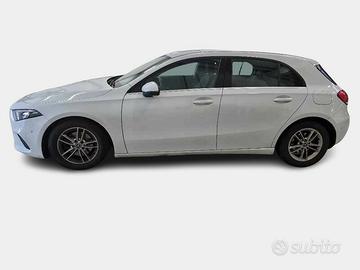 MERCEDES-BENZ A 180 d Automatic Business Extra 5 P