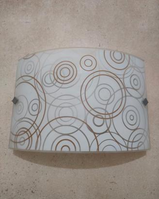 Applique con una lampada E27 come nuova!