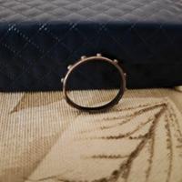 Anelli e bracciali (descrizione)