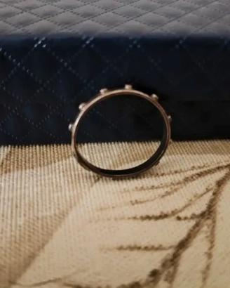 Anelli e bracciali (descrizione)