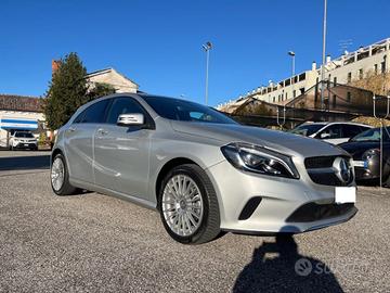 MERCEDES-BENZ A 180 d Automatic Sport kKM. TAGLI