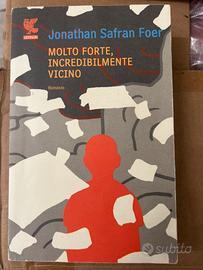 Libro - Molto forte, incredibilmente vicino