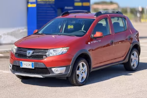 Dacia Sandero Stepway 2013 benz