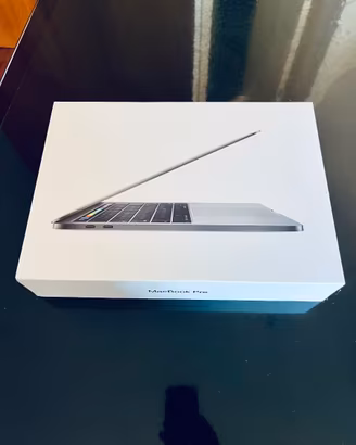 MACBOOK PRO 13.  512 GB