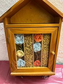 Casetta  Portachiavi  in  legno