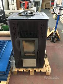 Stufa a pellets 14Kw "Vulcania" Canalizzata con te