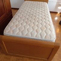 2 letti singoli 2 reti singole + 1 materasso 