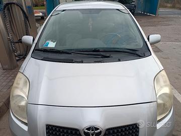 Toyota Yaris 1.0