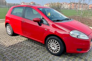 FIAT GRANDE PUNTO GPL PER FAMIGLE E NEOPATENTATI