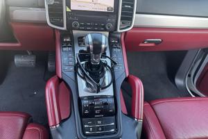 PORSCHE CAYENNE 3.0 D PLATIM EDITION PACCHETO GTS