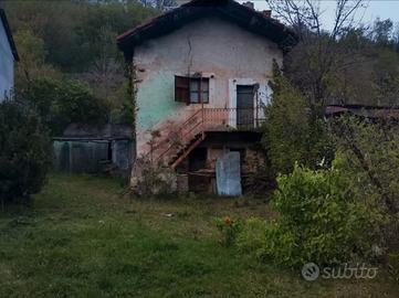 Rustico con annesso giardino