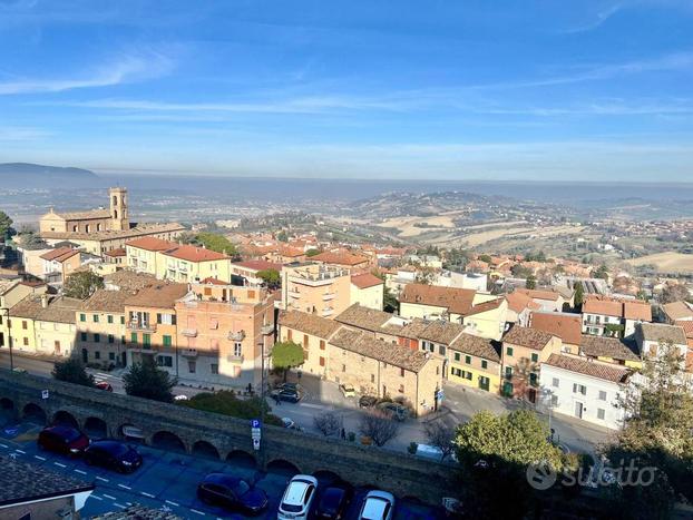 Appartamento panoramico con mansarda CENTRO