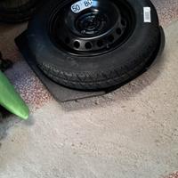 ruotino renault captur 