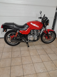 Suzuki GS 550 M Katana