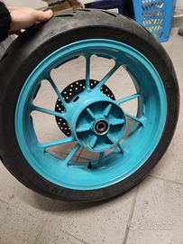 Cerchio posteriore mt-07 + gomma michelin road 5