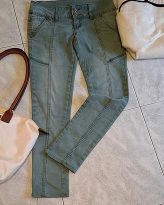 Pantaloni jeans donna verde militare skinny