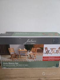 Tavolo giardino con due sedie