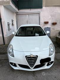 Alfa romeo giulietta 1600cc 105cv
