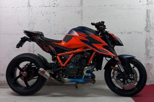 KTM 1290 SUPERDUKE R 2021