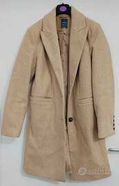 Cappotto cammello da donna MAI MESSO
