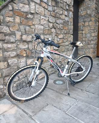 Bicicletta Mountain Bike XMR Argon
