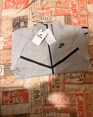 felpa nike tech da donna