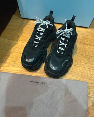 Balenciaga Triple S
