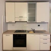 Cucina- n 2  frigo- divano letto