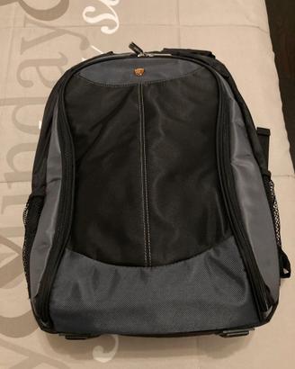 ZAINO CON SCOMPARTO PER PC PORTATILE