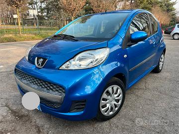 Peugeot 107 1.0 benzina - 98.000KM