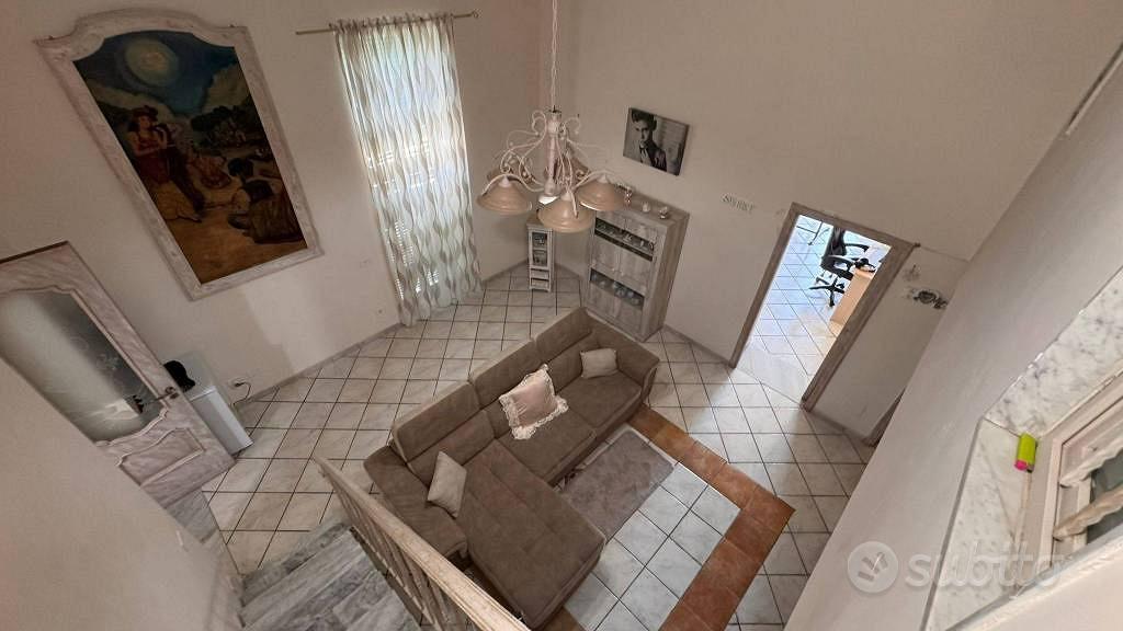 Appartamento di 130 m² con 5 locali a Napoli - Vista 5