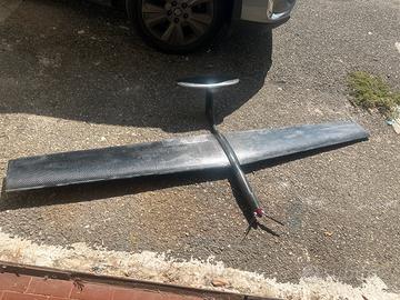 Aliante aereo rc in fibra carbonio