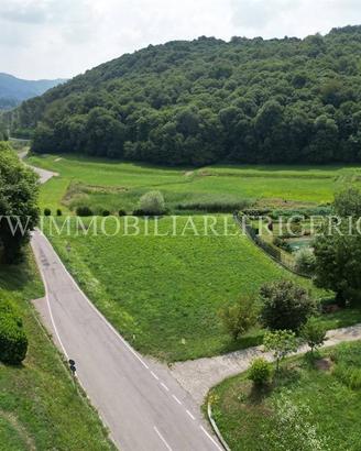 Terreno di 3130 m² a Monte Marenzo