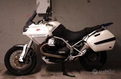 Moto Guzzi Stelvio 1200