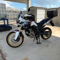 AFRICA TWIN - CRF 1000L Manuale Tricolor