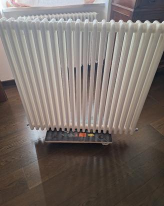 Radiatore acciaio come nuovo