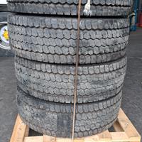 Pneumatici pirelli 265/70 r 19,5