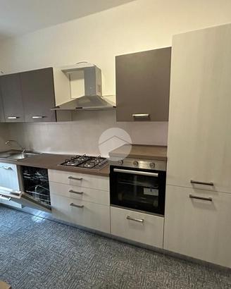 3 LOCALI A DESENZANO DEL GARDA