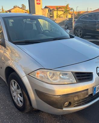 Renault Megane Mégane 1.5 dCi/85CV 5 porte Pack