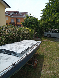 Barca caccia pesca con motore