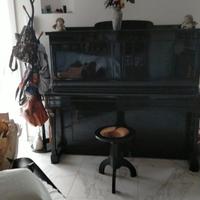 Pianoforte A. Savio 1923