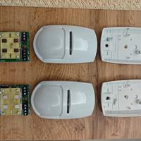 2 sensori movimento allarme Pyronix Hikvision