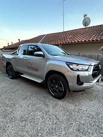 Toyota Hilux  Extra Cab in condizioni eccellente