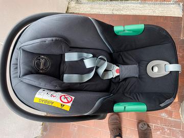Ovetto Cybex Aton S2 I size con base isofix