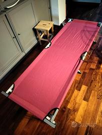 lettino da campeggio