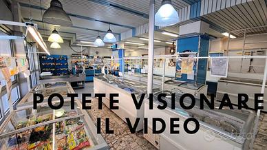 Attività / Licenza di 170 m² a Alassio